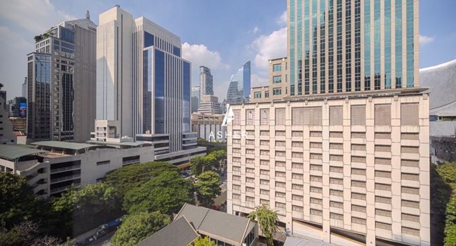 For rent and for sale 2 bedrooms condo in Pathum Wan, Bangkok
