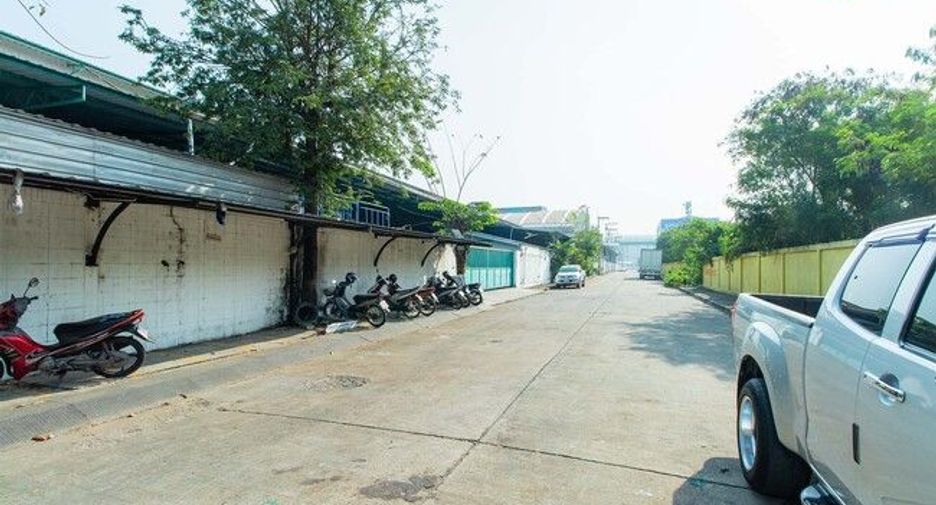 For sale 1 bed warehouse in Mueang Samut Sakhon, Samut Sakhon