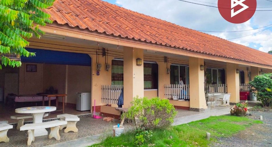For sale 1 Beds townhouse in Sawi, Chumphon