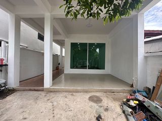 For sale 6 Beds house in Taling Chan, Bangkok