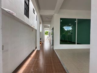 For sale 6 Beds house in Taling Chan, Bangkok
