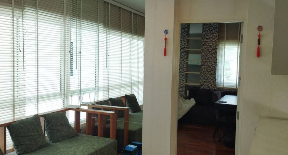 Casa en alquiler de 3 habitaciones en Prawet, Bangkok