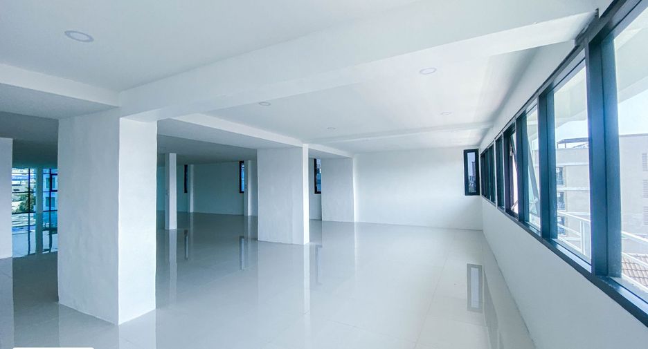 Büro zum Kauf in Wang Thonglang, Bangkok