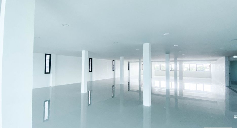 Büro zum Kauf in Wang Thonglang, Bangkok