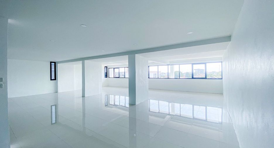 Büro zum Kauf in Wang Thonglang, Bangkok