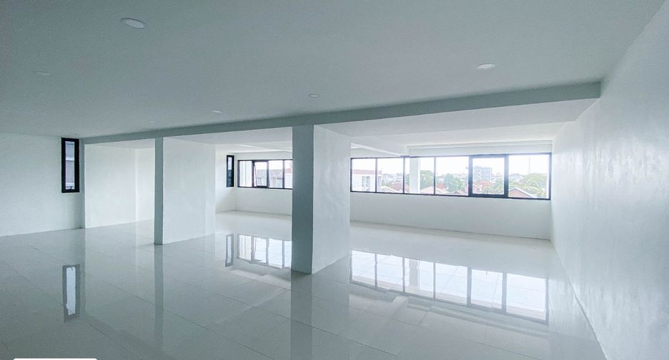 Büro zum Kauf in Wang Thonglang, Bangkok