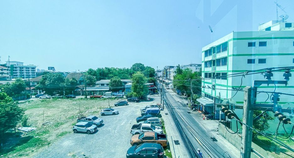 Büro zum Kauf in Wang Thonglang, Bangkok