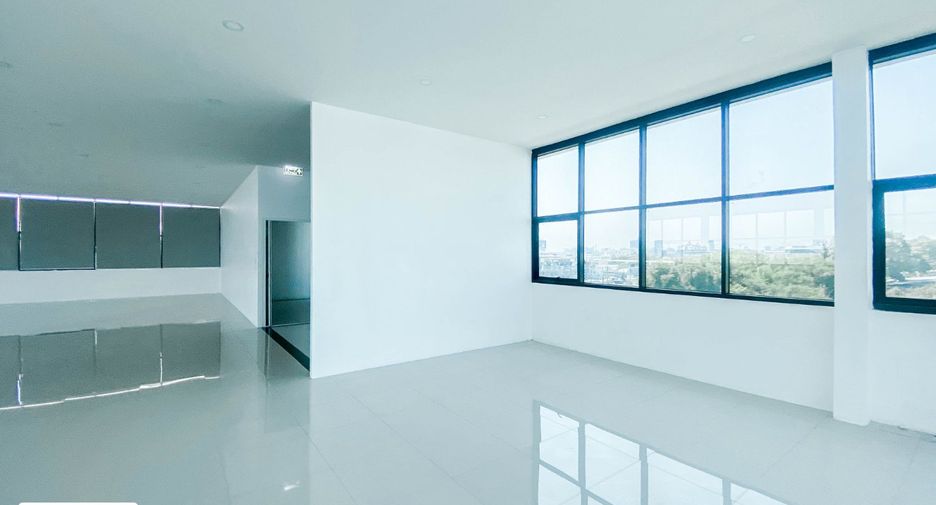 Büro zum Kauf in Wang Thonglang, Bangkok