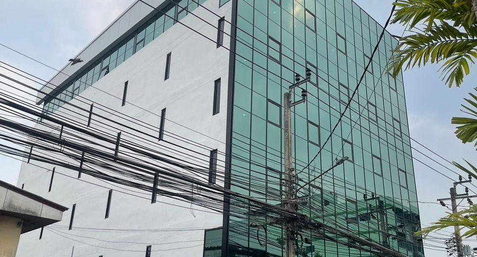 Büro zum Kauf in Wang Thonglang, Bangkok