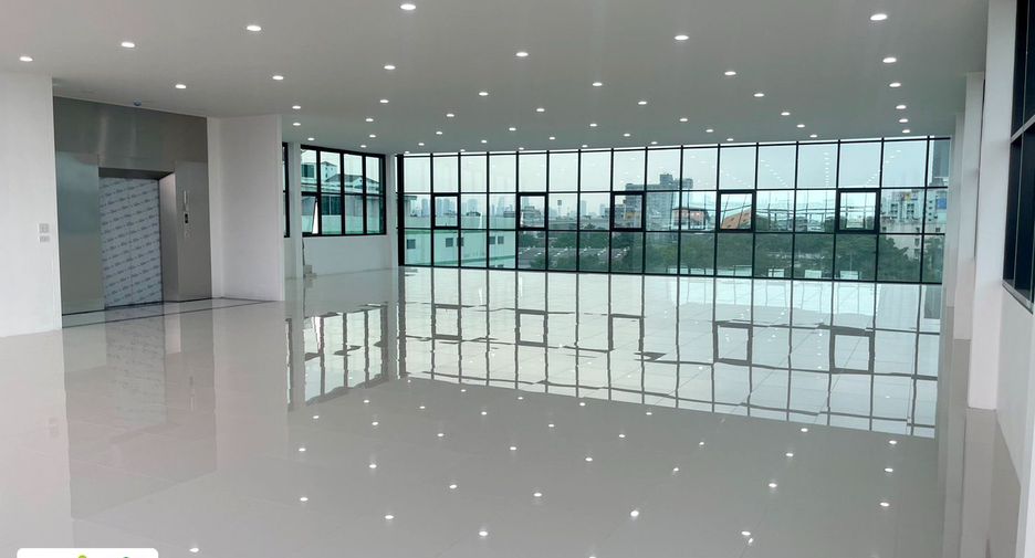 Büro zum Kauf in Wang Thonglang, Bangkok