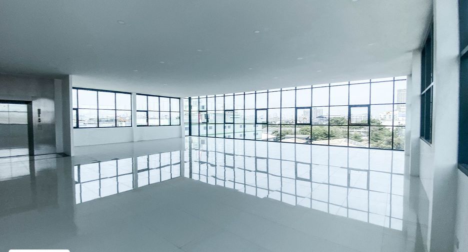 Büro zum Kauf in Wang Thonglang, Bangkok