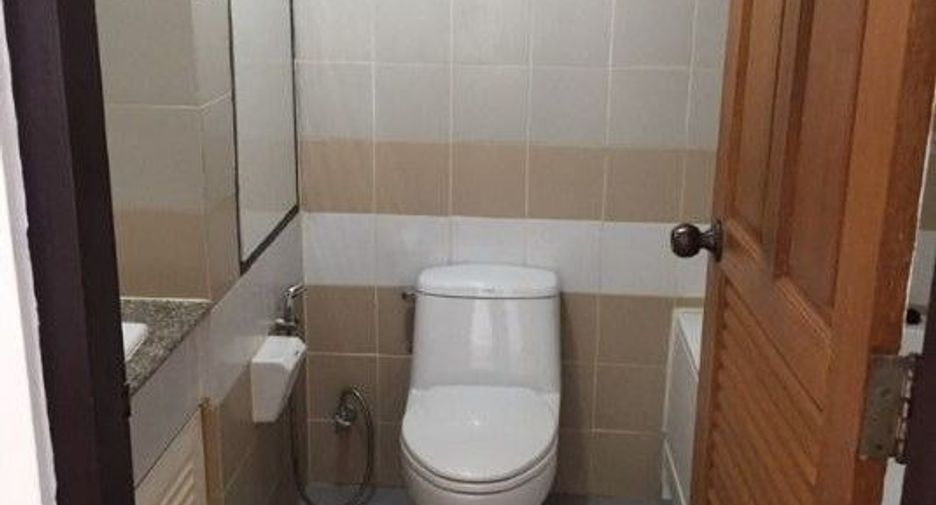 For rent and for sale 3 bedrooms condo in Chatuchak, Bangkok