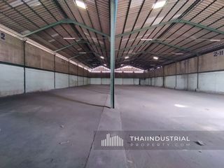 For rent warehouse in Mueang Samut Prakan, Samut Prakan
