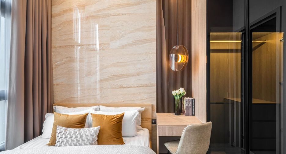 For rent 1 bed condo in Phra Khanong, Bangkok