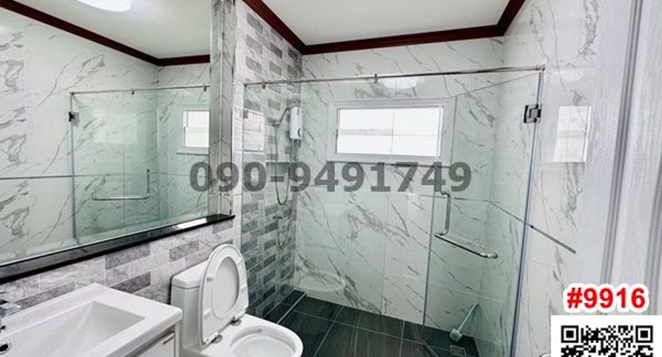 For sale 5 bedrooms house in Bang Bua Thong, Nonthaburi