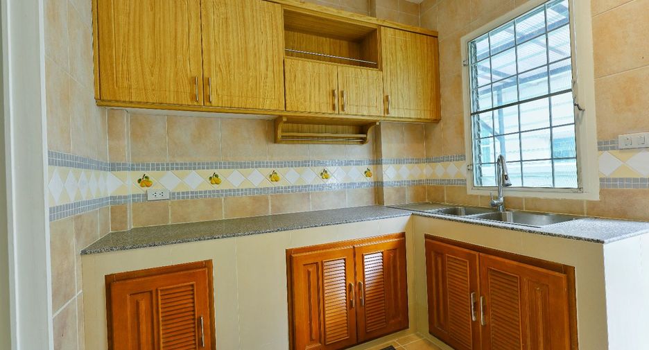 For sale 5 bedrooms house in Bang Kruai, Nonthaburi