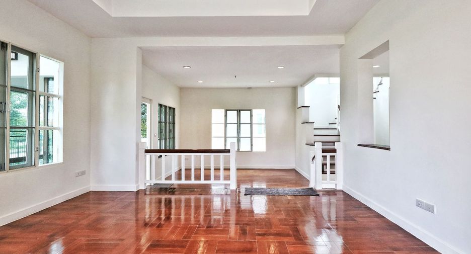 For sale 5 bedrooms house in Bang Kruai, Nonthaburi
