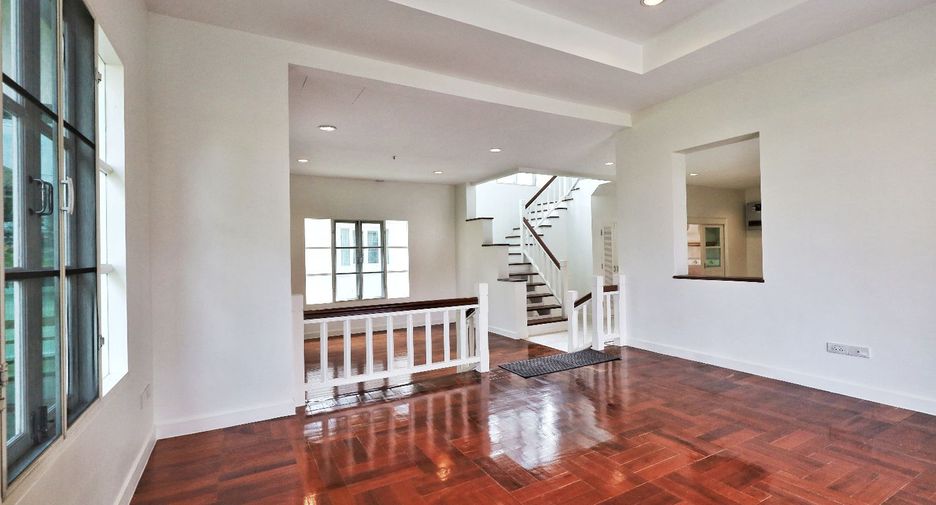 For sale 5 bedrooms house in Bang Kruai, Nonthaburi