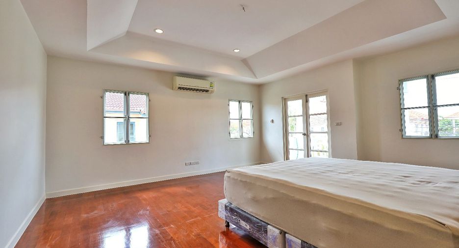 For sale 5 bedrooms house in Bang Kruai, Nonthaburi