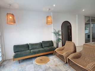 For rent 4 bedrooms house in Khlong Toei, Bangkok