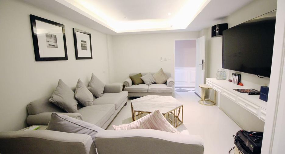 For rent and for sale serviced apartment in Chatuchak, Bangkok