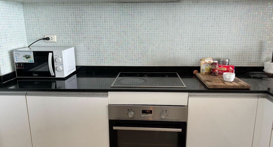 For sale 3 ベッドルーム condo in Klaeng, Rayong