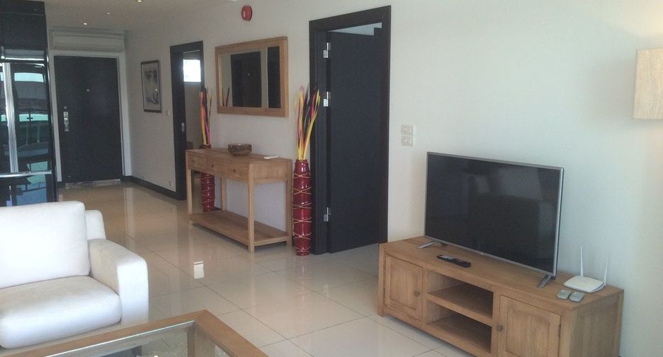 For rent 2 bedrooms condo in Bang Lamung, Chonburi