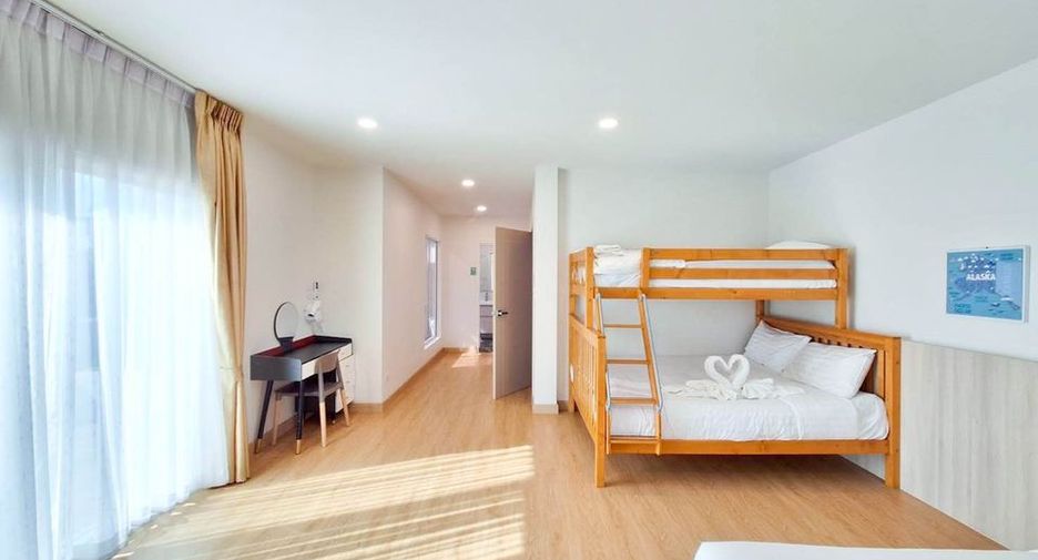 For rent 5 bedrooms house in Mueang Chiang Mai, Chiang Mai