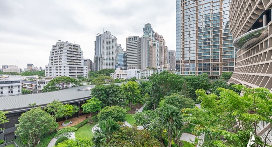 À vendre 2 chambres condo à Pathum Wan, Bangkok