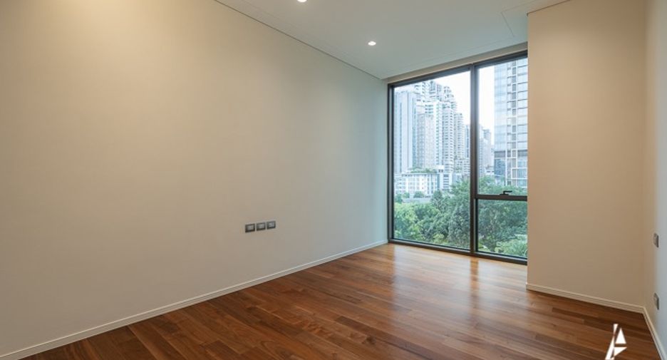 À vendre 2 chambres condo à Pathum Wan, Bangkok