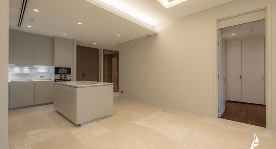 À vendre 2 chambres condo à Pathum Wan, Bangkok