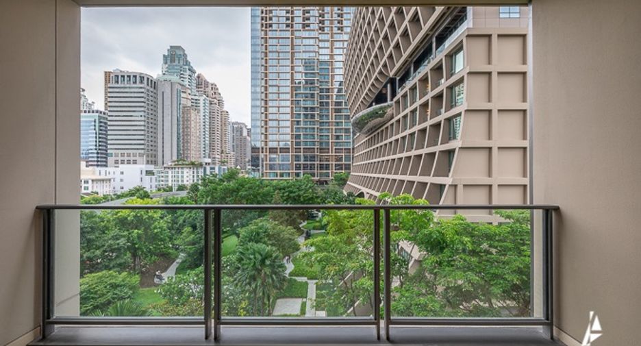 À vendre 2 chambres condo à Pathum Wan, Bangkok