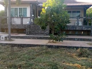 For sale 2 bed house in Hankha, Chainat