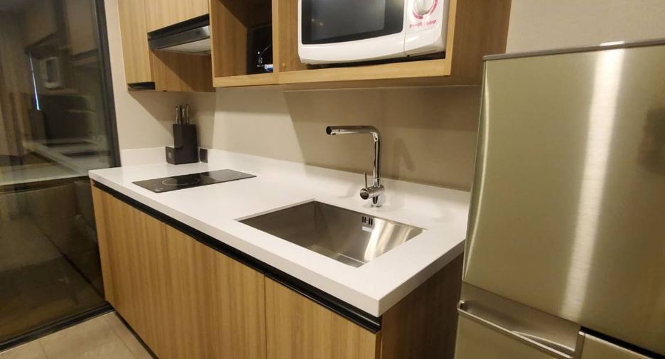 For sale 1 bed condo in Pathum Wan, Bangkok