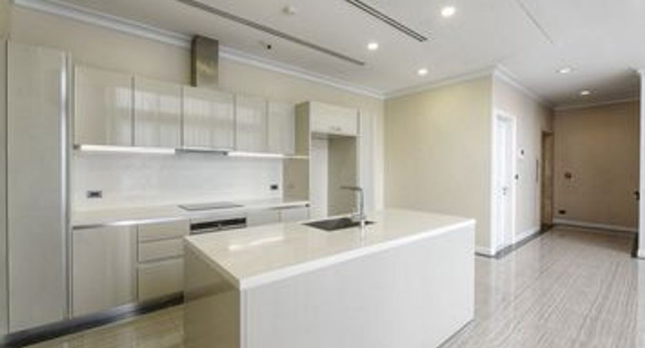 Reihenhaus zum Kauf mit 4 Zimmer in Watthana, Bangkok