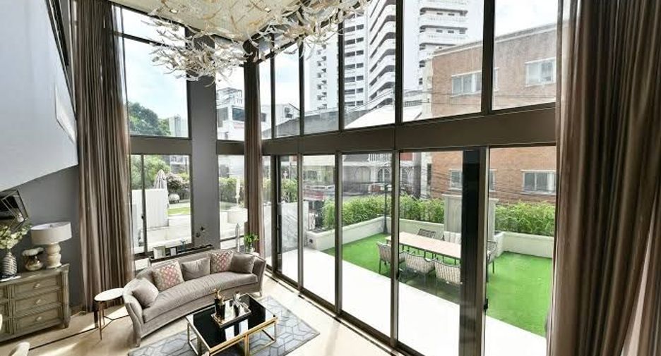 Reihenhaus zum Kauf mit 4 Zimmer in Watthana, Bangkok