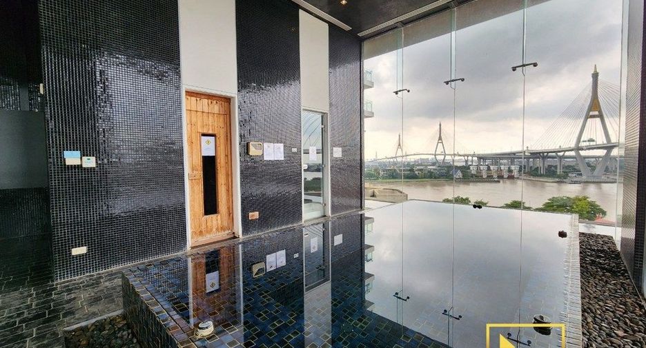 For rent 2 bedrooms condo in Yan Nawa, Bangkok