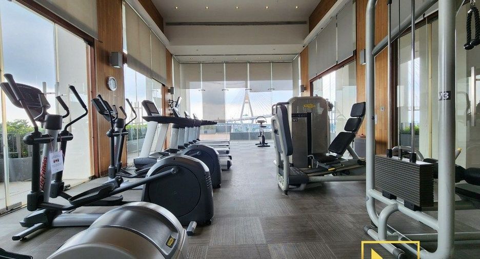 For rent 2 bedrooms condo in Yan Nawa, Bangkok