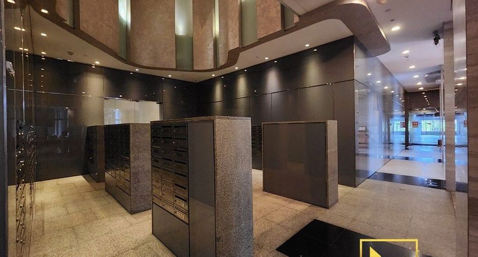 For rent 2 bedrooms condo in Yan Nawa, Bangkok