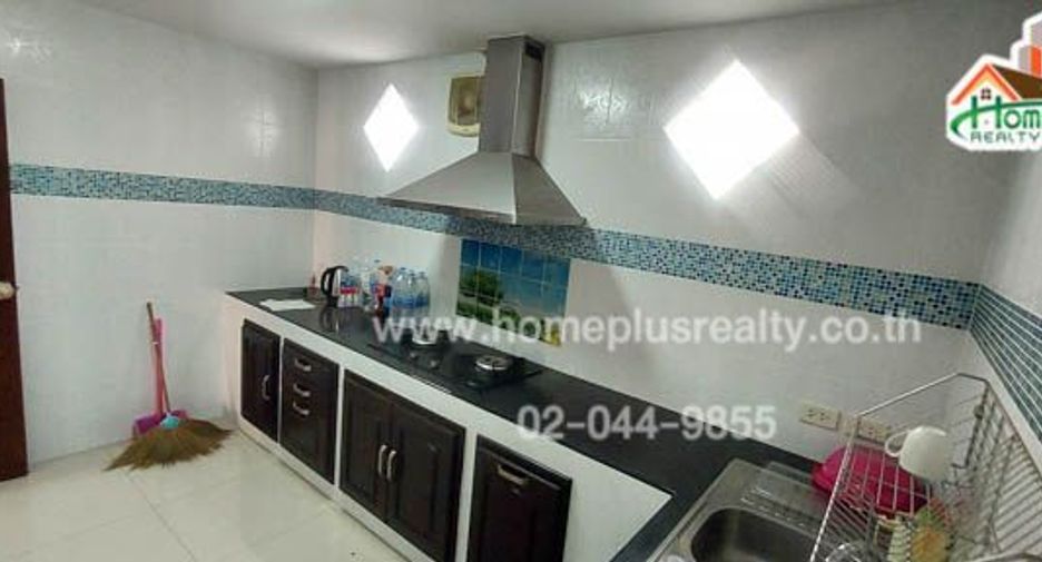 Casa en venta de 3 habitaciones en Lam Luk Ka, Pathum Thani