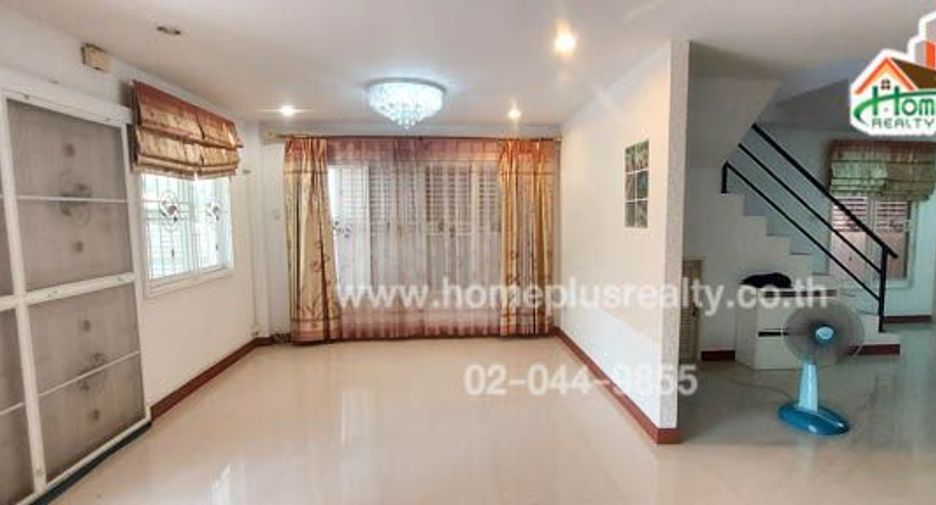 Casa en venta de 3 habitaciones en Lam Luk Ka, Pathum Thani