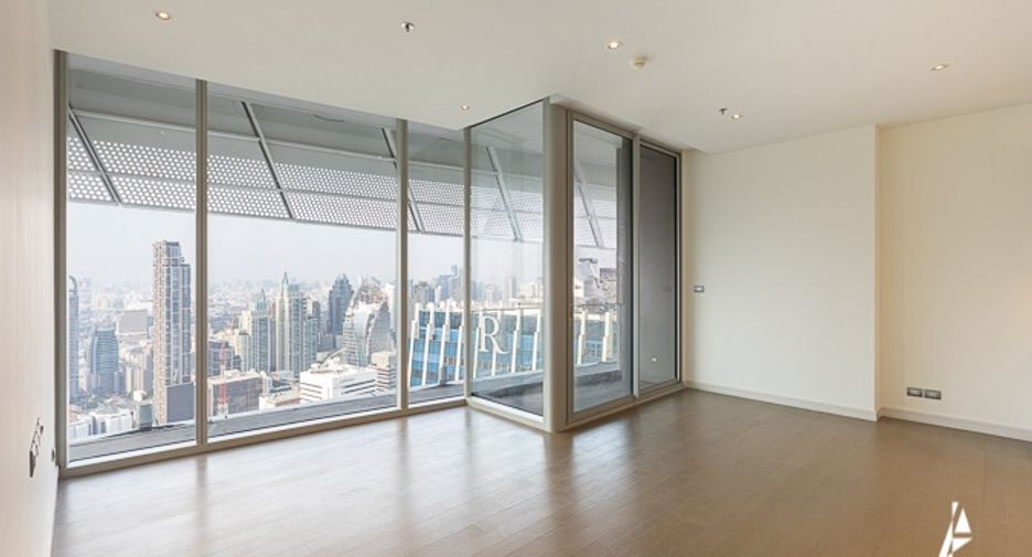 Condo en alquiler y en venta de 2 habitaciones en Pathum Wan, Bangkok