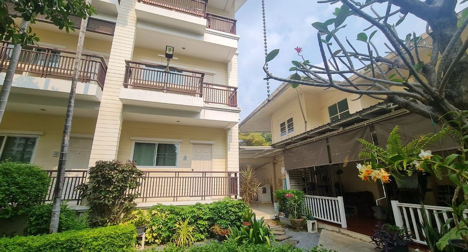 For sale 21 bed apartment in Mueang Pathum Thani, Pathum Thani