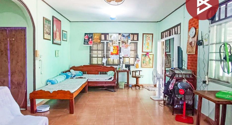 For sale studio house in Bang Khonthi, Samut Songkhram