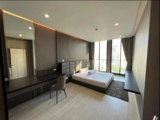 For rent 2 bedrooms condo in Pathum Wan, Bangkok