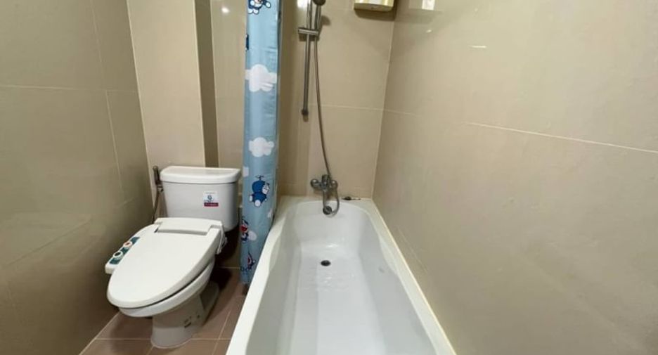 For rent 2 bedrooms condo in Si Racha, Chonburi