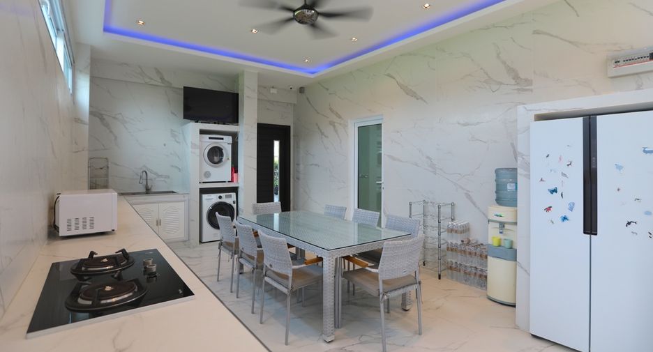 For rent and for sale 9 bedrooms house in Min Buri, Bangkok