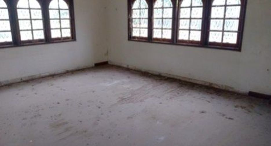 For sale warehouse in Wiset Chai Chan, Ang Thong