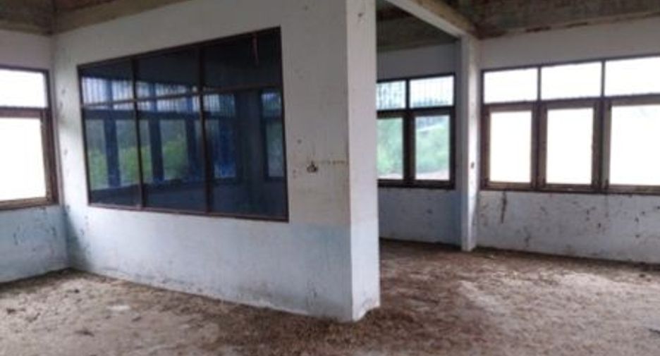 For sale warehouse in Wiset Chai Chan, Ang Thong