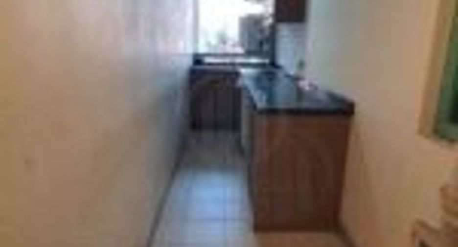 For sale 4 ベッドルーム condo in Bang Kho Laem, Bangkok